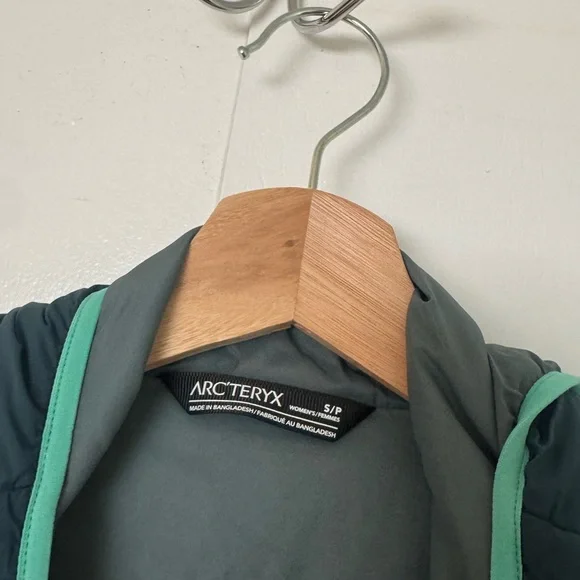 Arc'teryx Proton Jacket - Picture 4 of 6